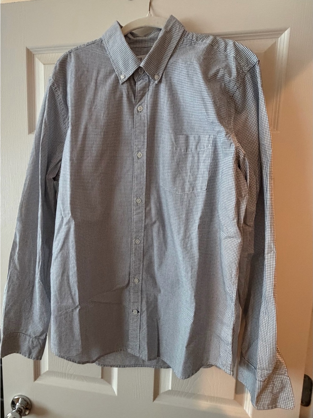 Blue and White casual button up long sleeve shirts from the Gap